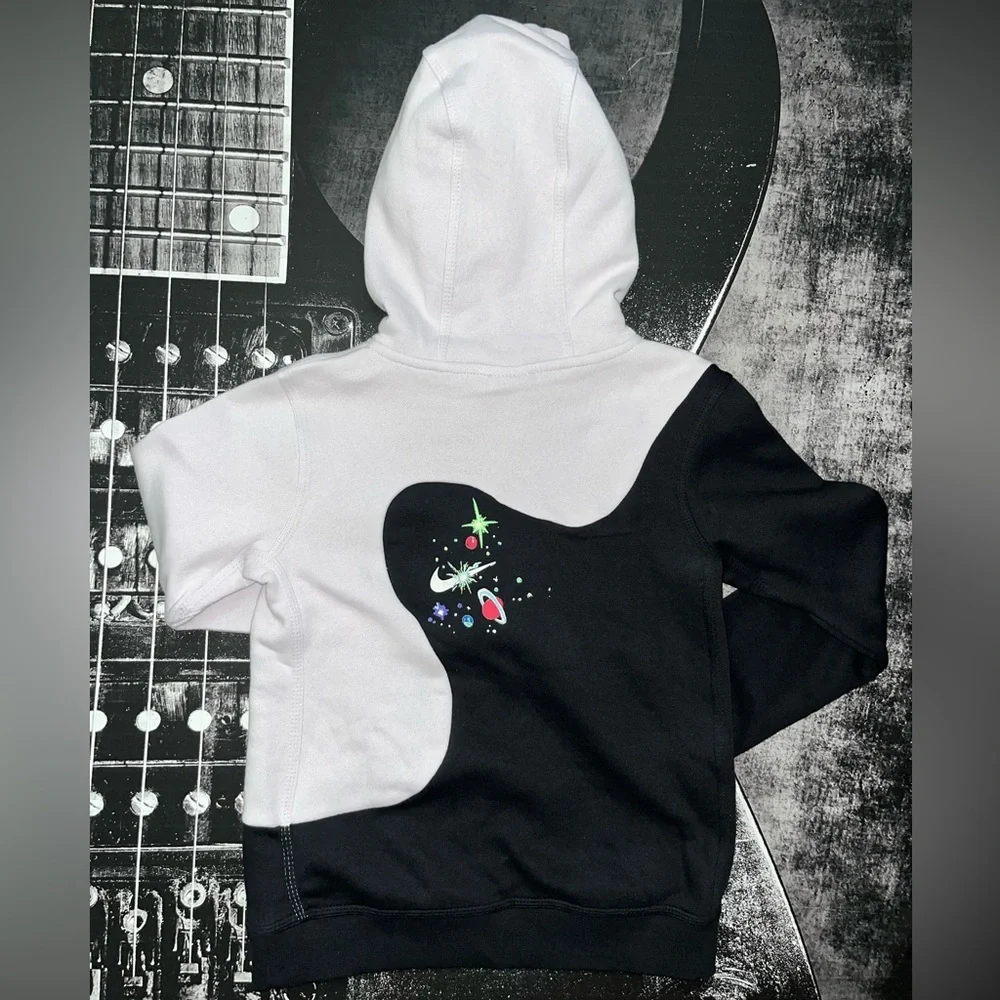 NWT Nike Sweater